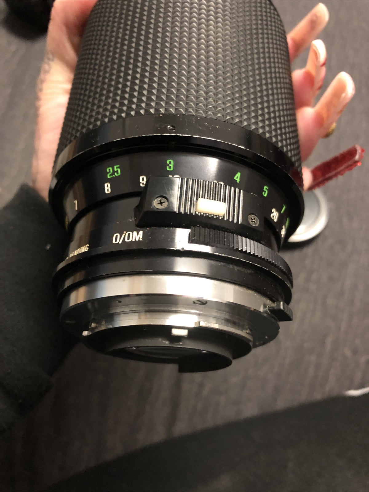 Vivitar Series 1 70-210mm F3.5 Macro Focusing Auto Zoom Lens3