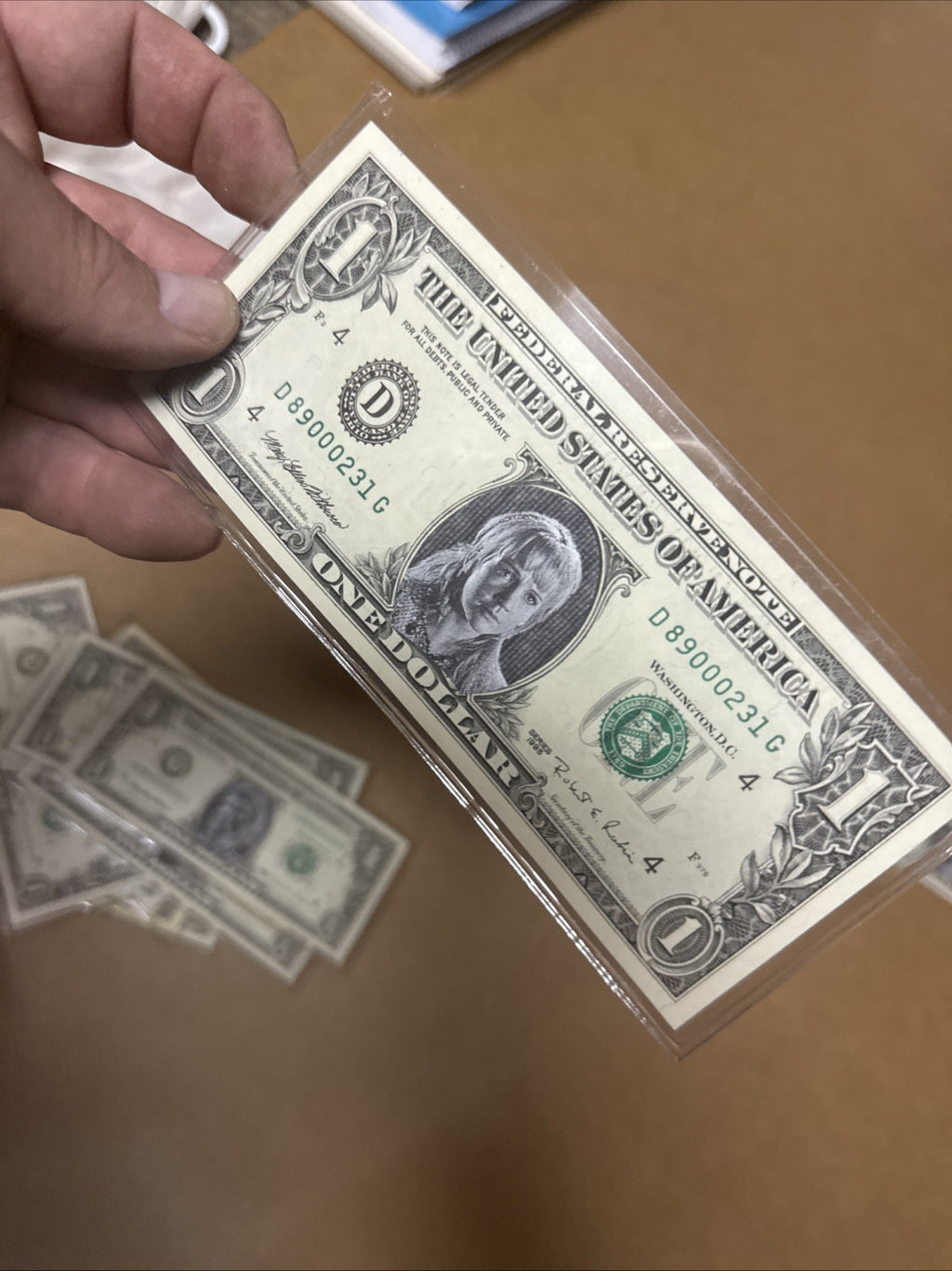 SUPER RARE XENA (LUCY LAWLESS) REAL ONE DOLLAR BILL FROM 1995 Lot Of 1110