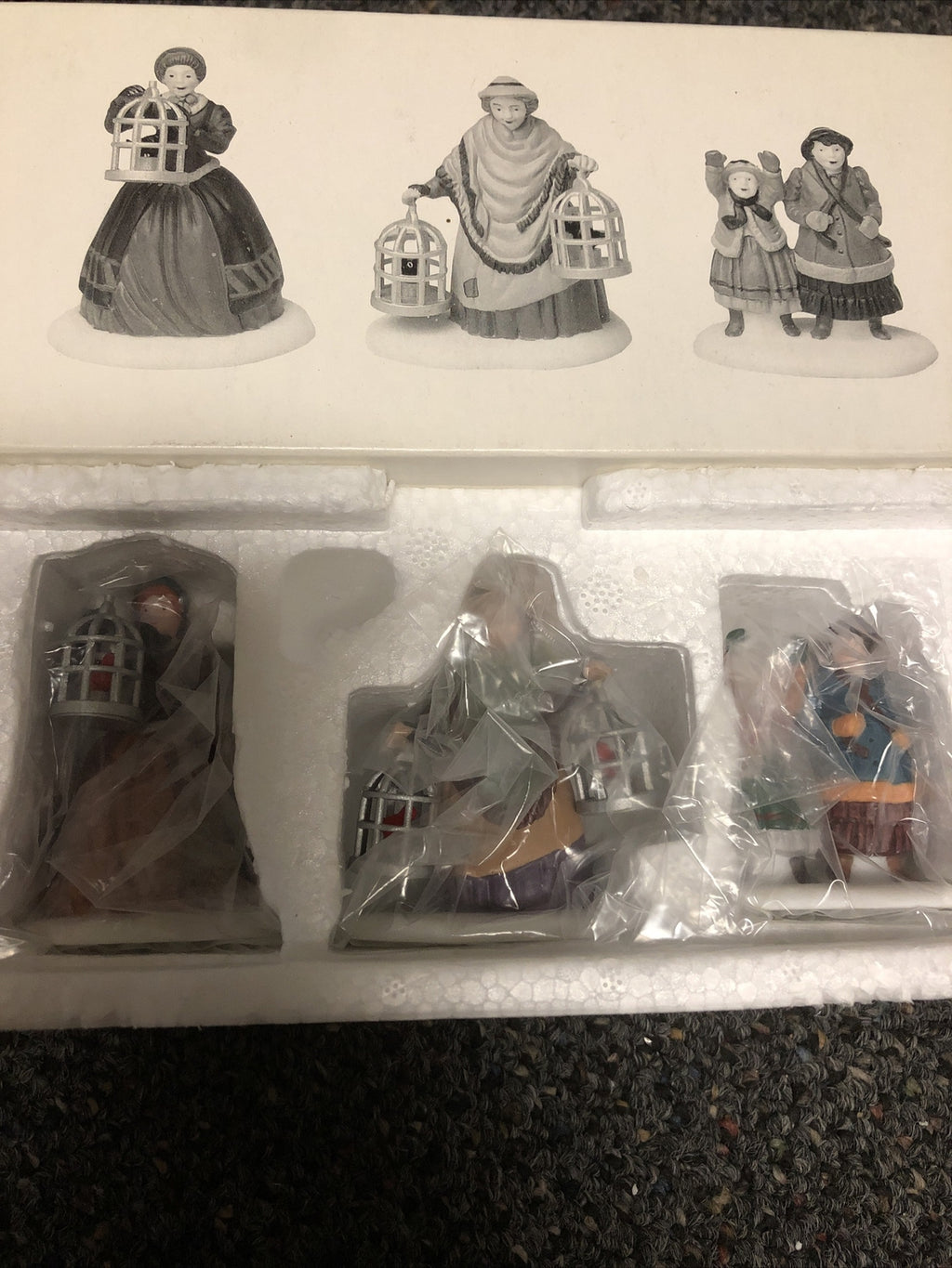 DEPARTMENT 56 HERITAGE VILLAGE SERIES THE BIRD SELLER #5803-31