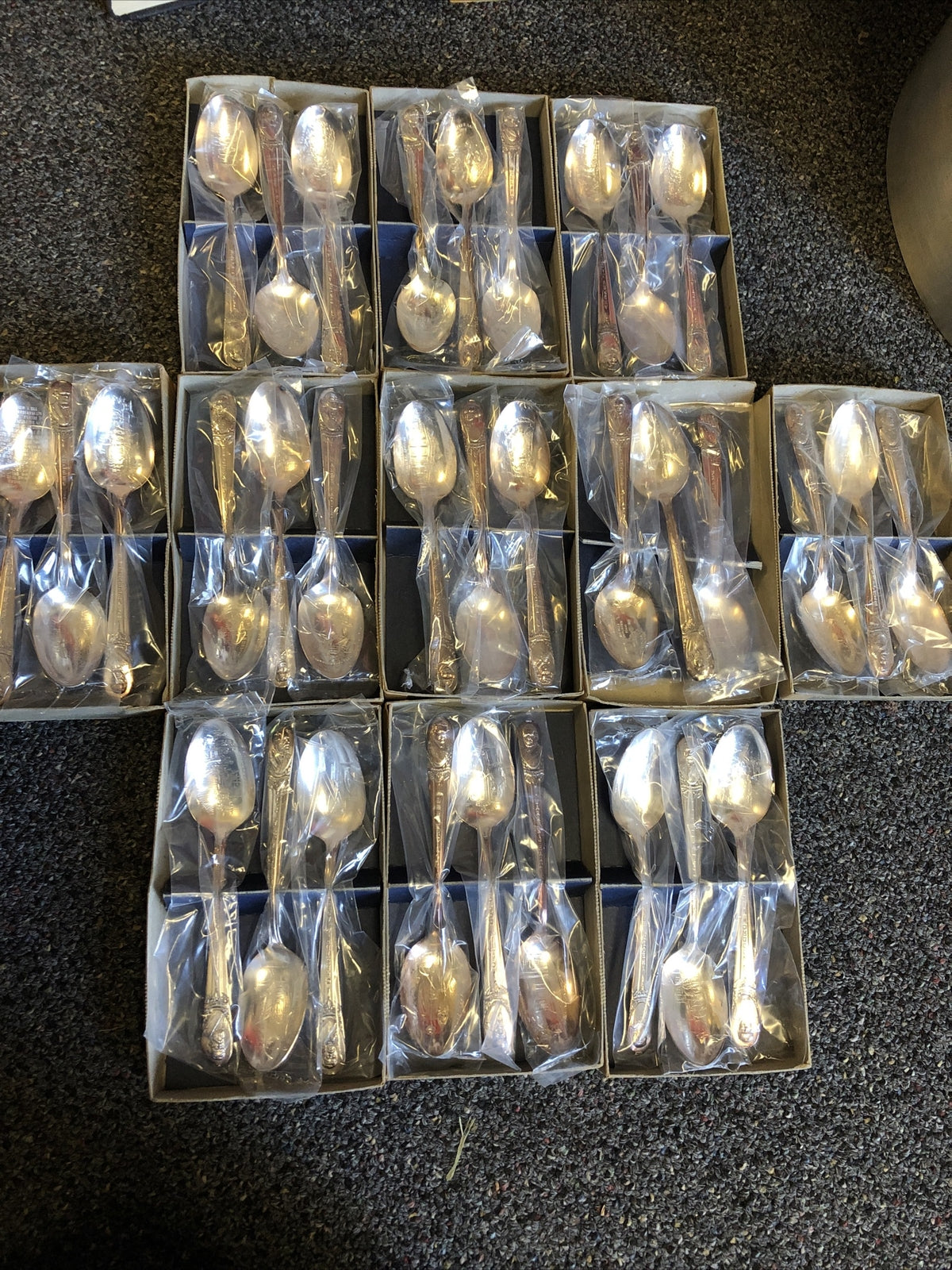 Lot Of 33 Commemorative Vintage Silverplate Spoons Various US Presidents-0