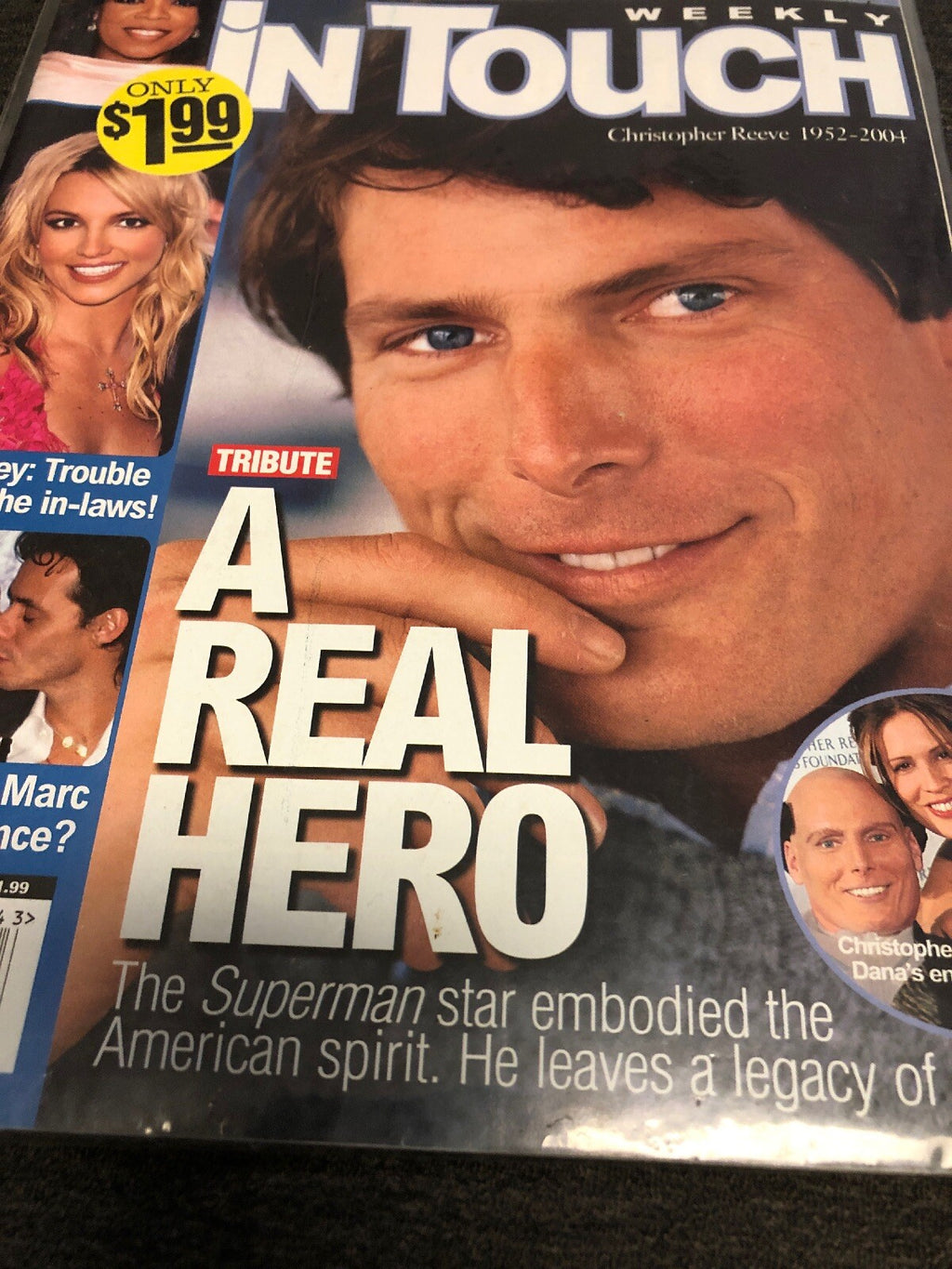 2004 OCTOBER 25 IN TOUCH WEEKLY MAGAZINE - CHRISTOPHER REEVE 1952-2004 ;Britney1