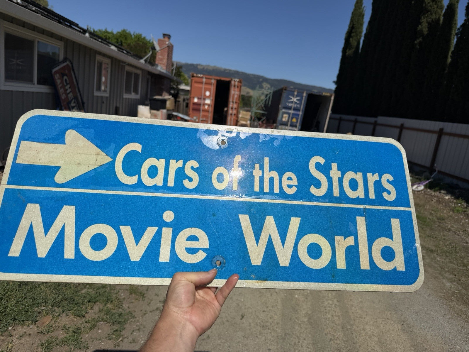 SCARCE 30" CALIFORNIA Movie World HIGHWAY METAL Road SIGN HISTORIC GAS OIL0