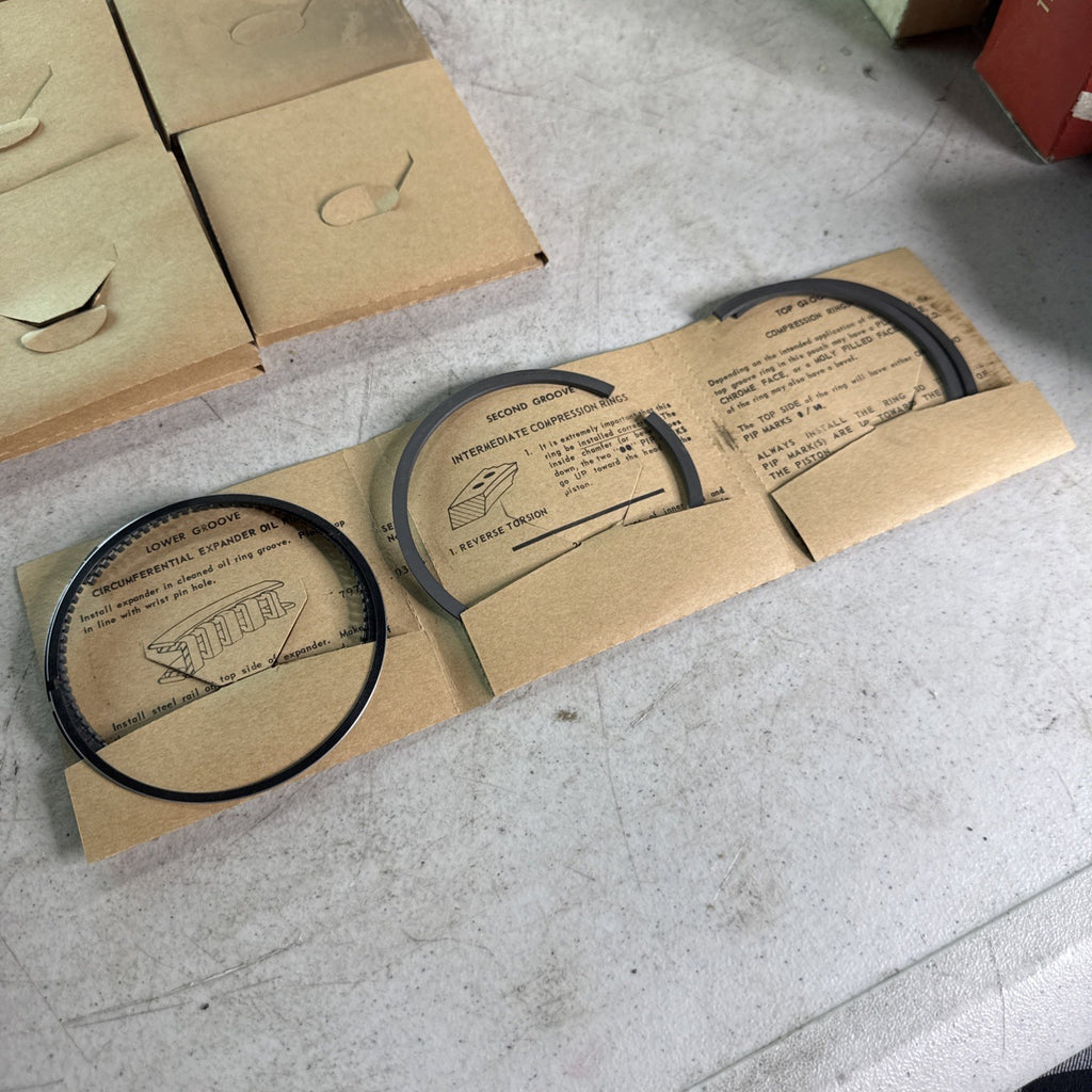 NOS TRW RAMCO Piston Ring Set Chevrolet? 6 cyl Vintage SCTA Racing1