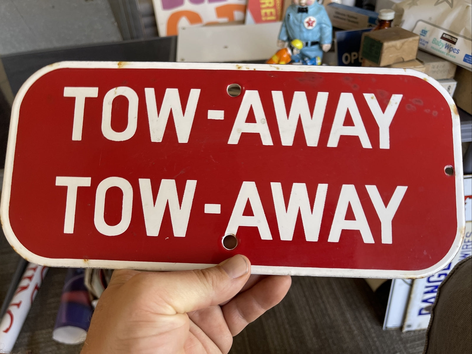 Nice Original Tow Away Porcelain Sign Zone County Sign 12” x 5.5” 1950-60s3