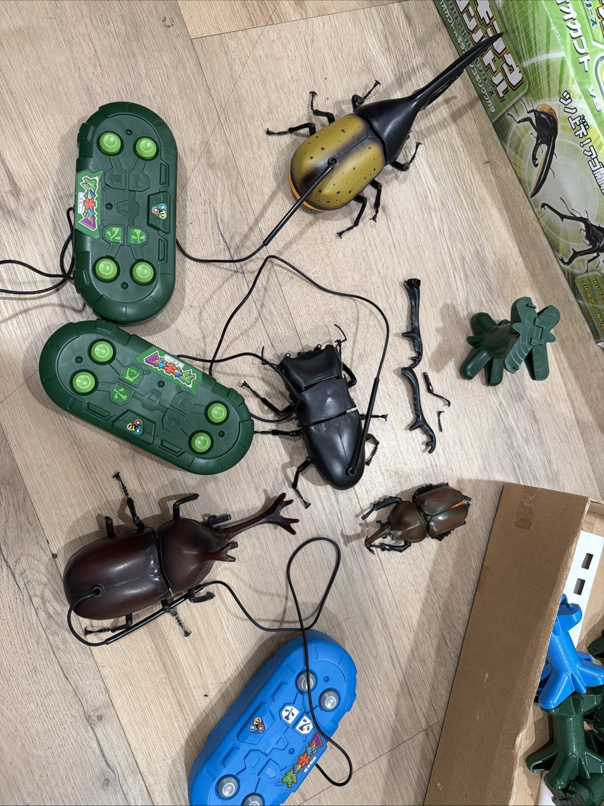 [Like real! It moves real!] Insect radio control beetle Lot Of 3 Toys1