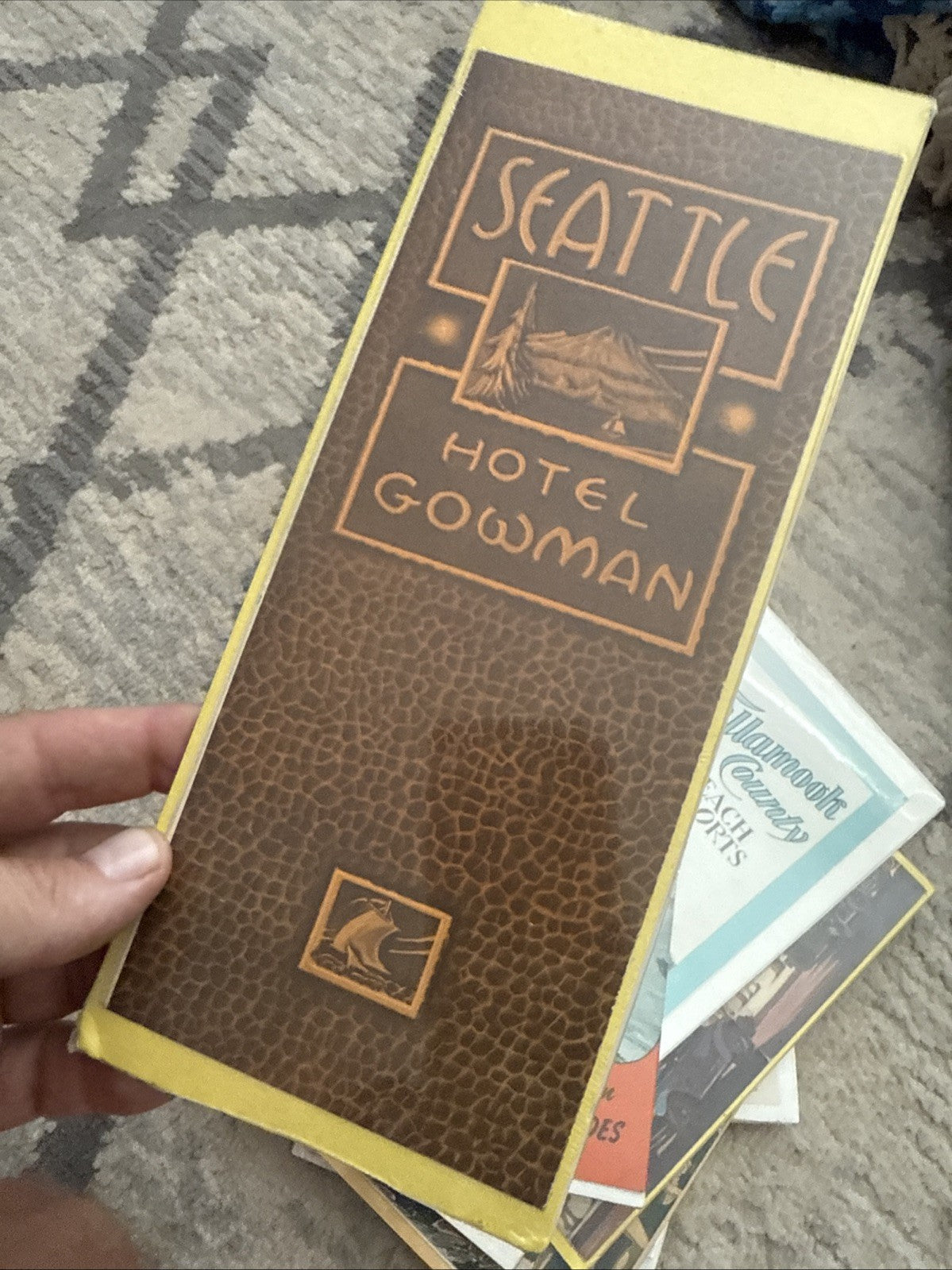 Ephemera Lot SEATTLE WASHINGTON 1920's Hotel Brochure Pamphlets Map Guides11