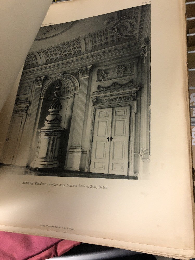 LARGE ANTIQUE GERMAN ILLUSTRATED BOOK Photographs 1926 Alte Innenraume2