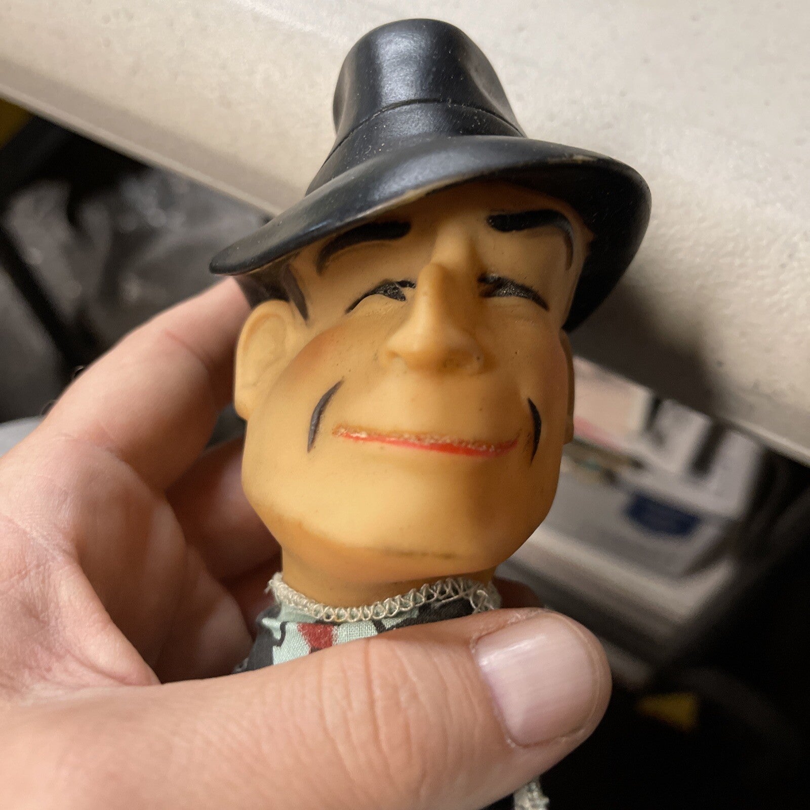 DICKY TRACY HAND PUPPET W Record VINTAGE  19614