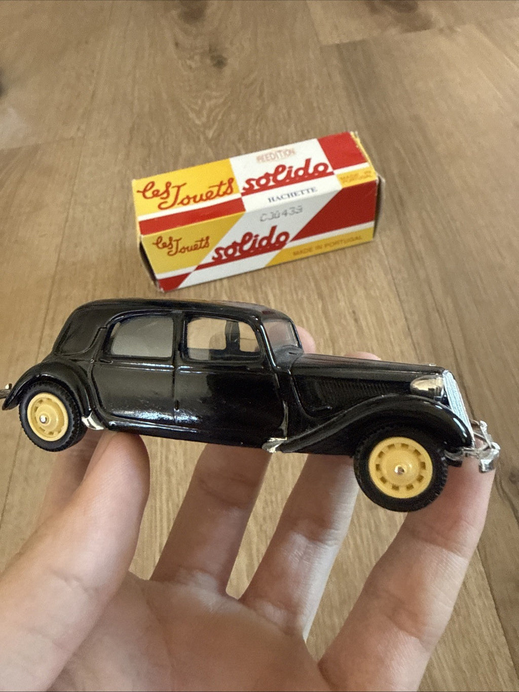 Citroën 15 CV Six (1938) – Black Solido 1:43 Diecast Car DeAgostini 4.5"6