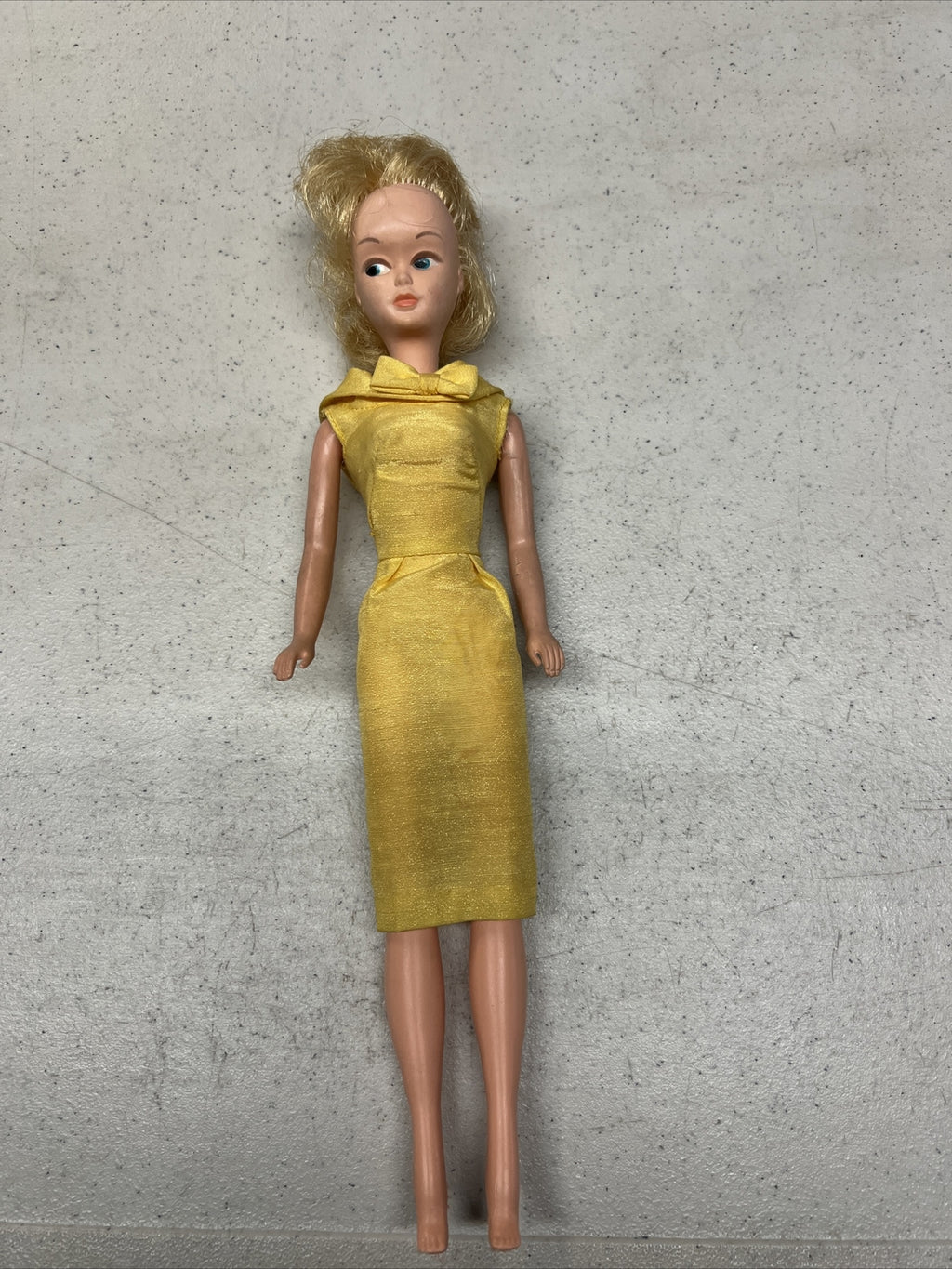 Vintage Ideal Tammy Doll Made in Japan, Blonde Hair Yellow Barbie Dress0