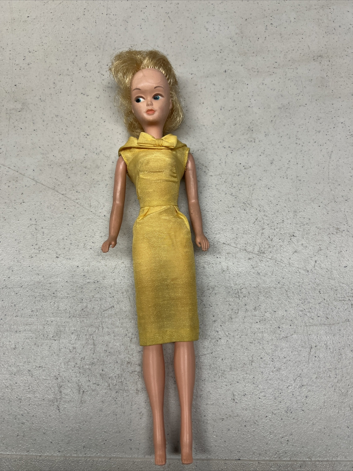 Vintage Ideal Tammy Doll Made in Japan, Blonde Hair Yellow Barbie Dress0
