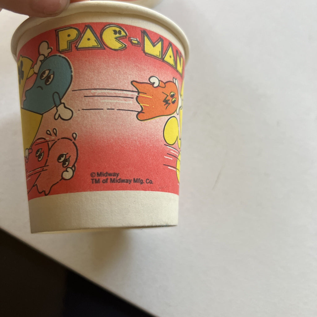 Two Vintage 1980’s Pac-Man Paper Cups , Pac-Man Memoribilia 3