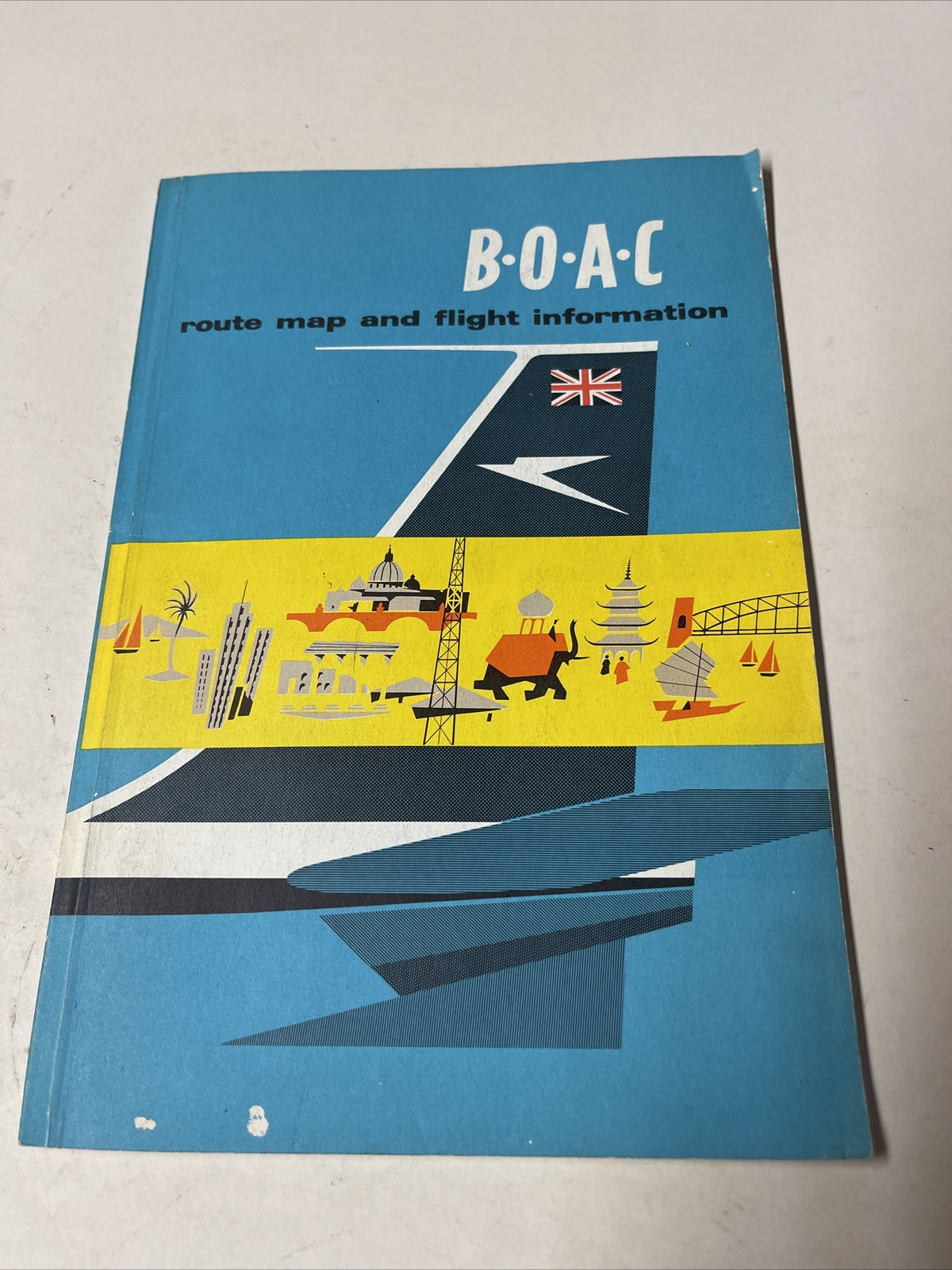 1962? BOAC Route Map Book British Air TIMETABLE SCHEDULE Brochure flight cover0