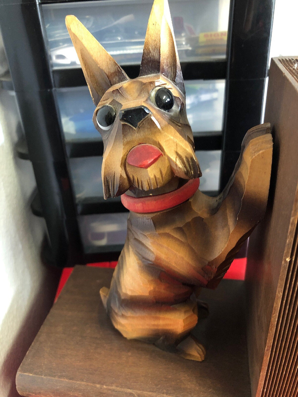 VTG 70’s Book End Pair BROWN WOOD GLASS EYE SCOTTY DOG Figure Japan3