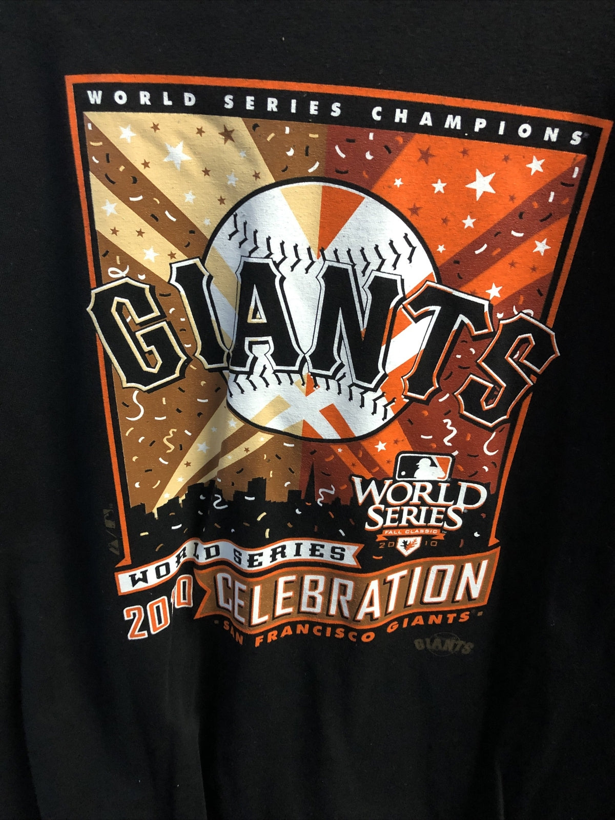 San Francisco Giants Men’s 2010 World Series Champions Celebration Shirt Size XL1