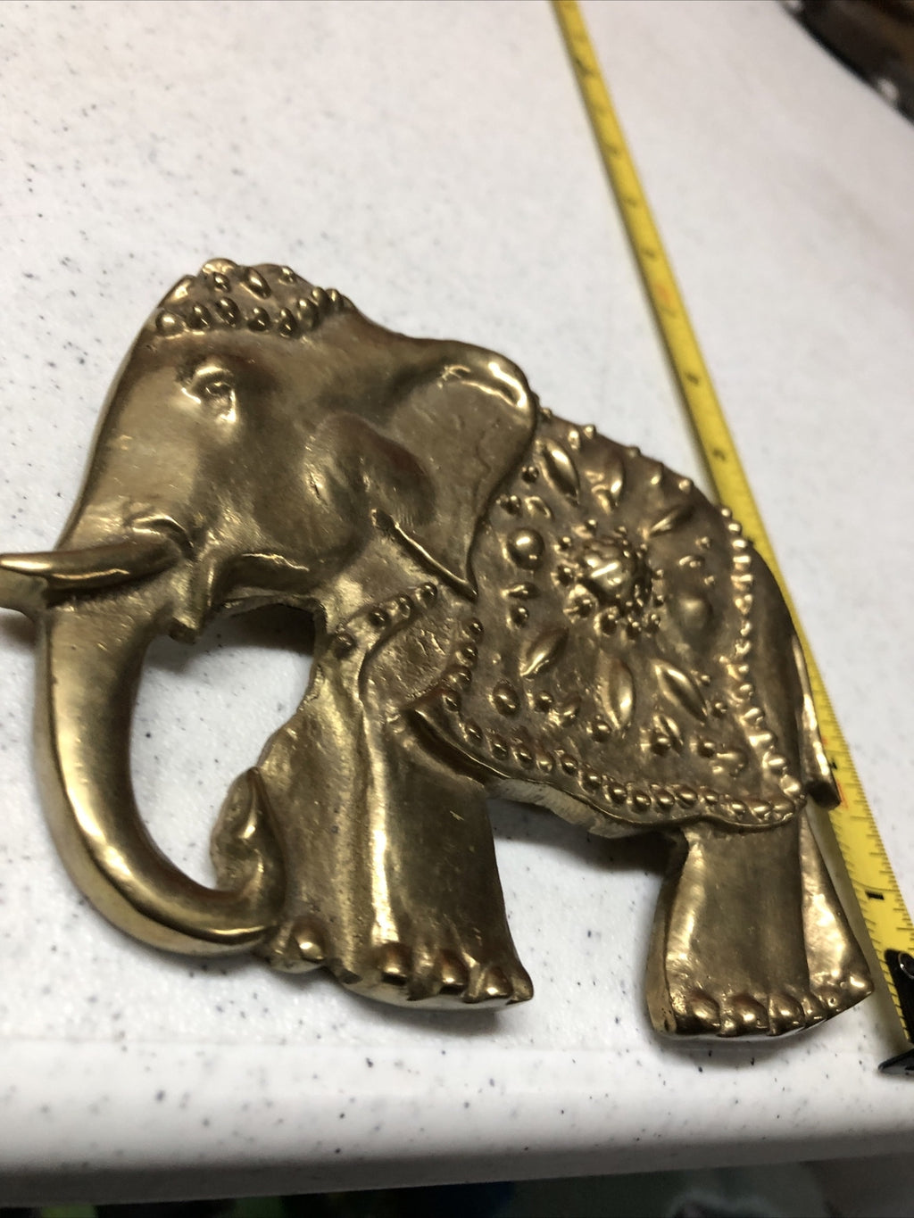 VINTAGE BRONZE CAST METAL ELEPHANT HEAD W/TUSKS WALL HANGING2
