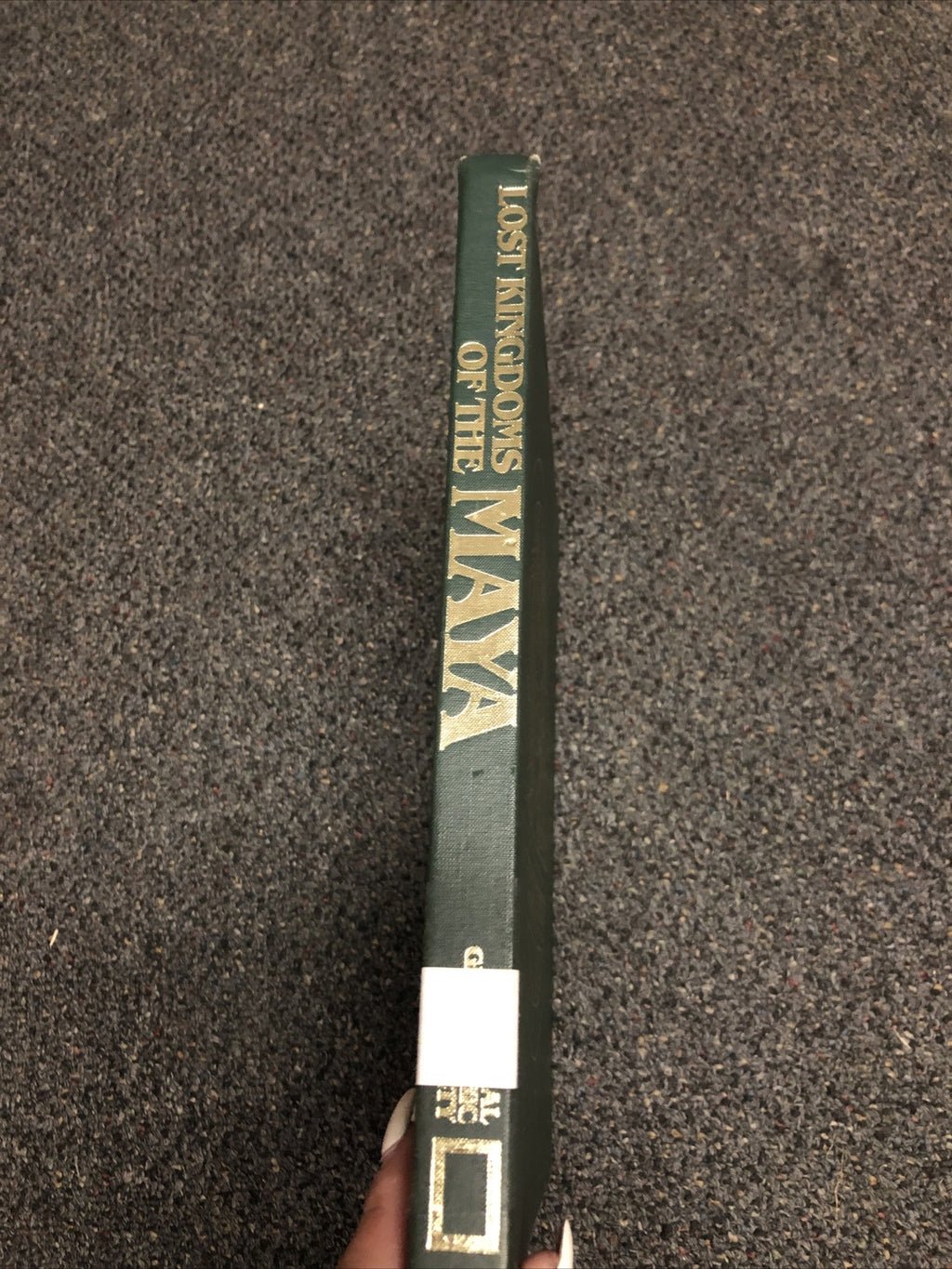 Lost Kingdoms of the Maya By George Stuart - National Geographic Illustrated1