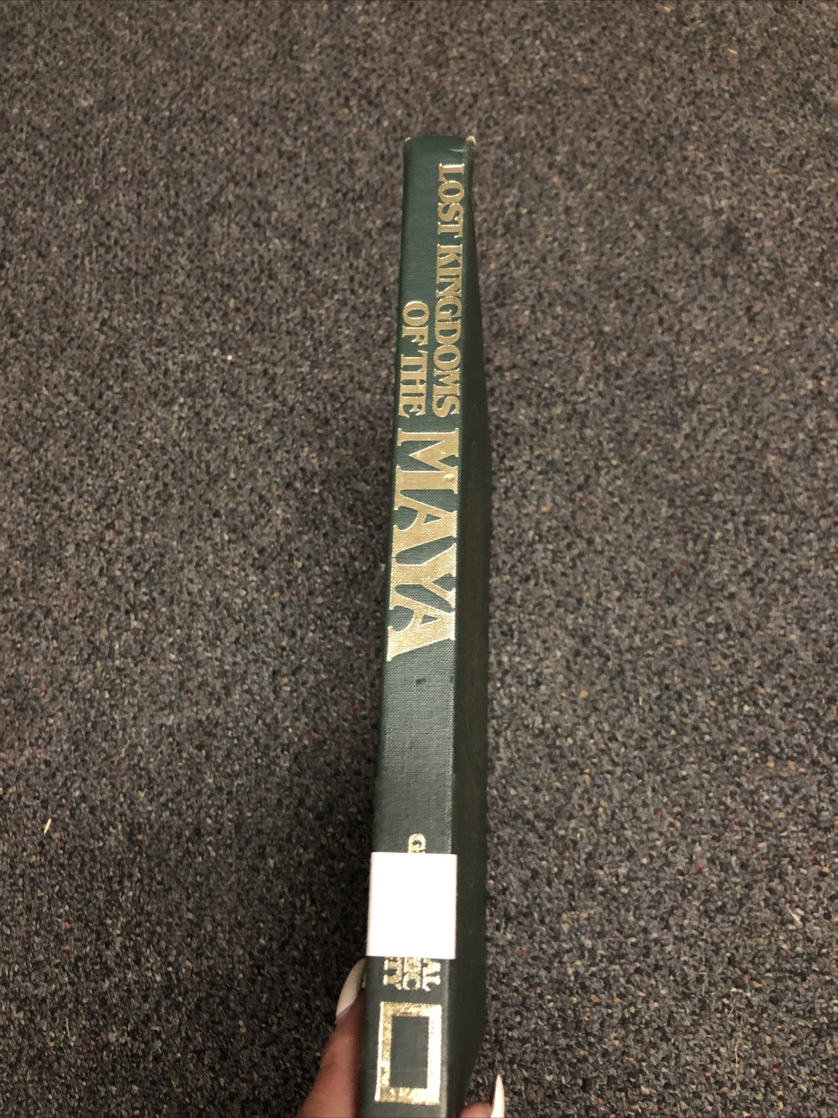 Lost Kingdoms of the Maya By George Stuart - National Geographic Illustrated1
