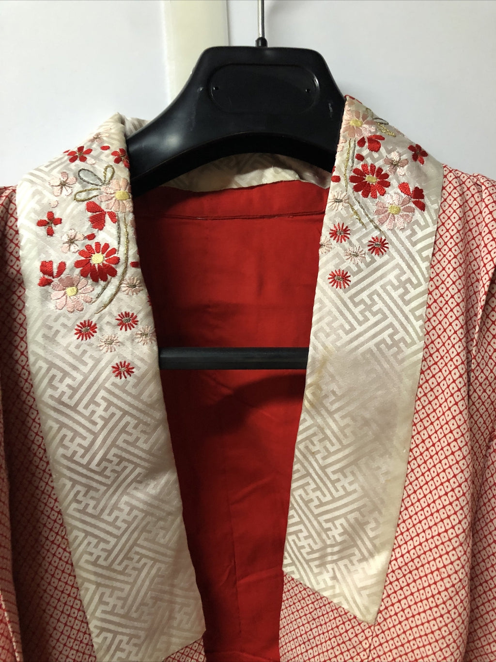 Vintage Japanese kimono,SILK,IRO-UCHIKAKE" Women’ Girls Robe Pink Red Lucky1