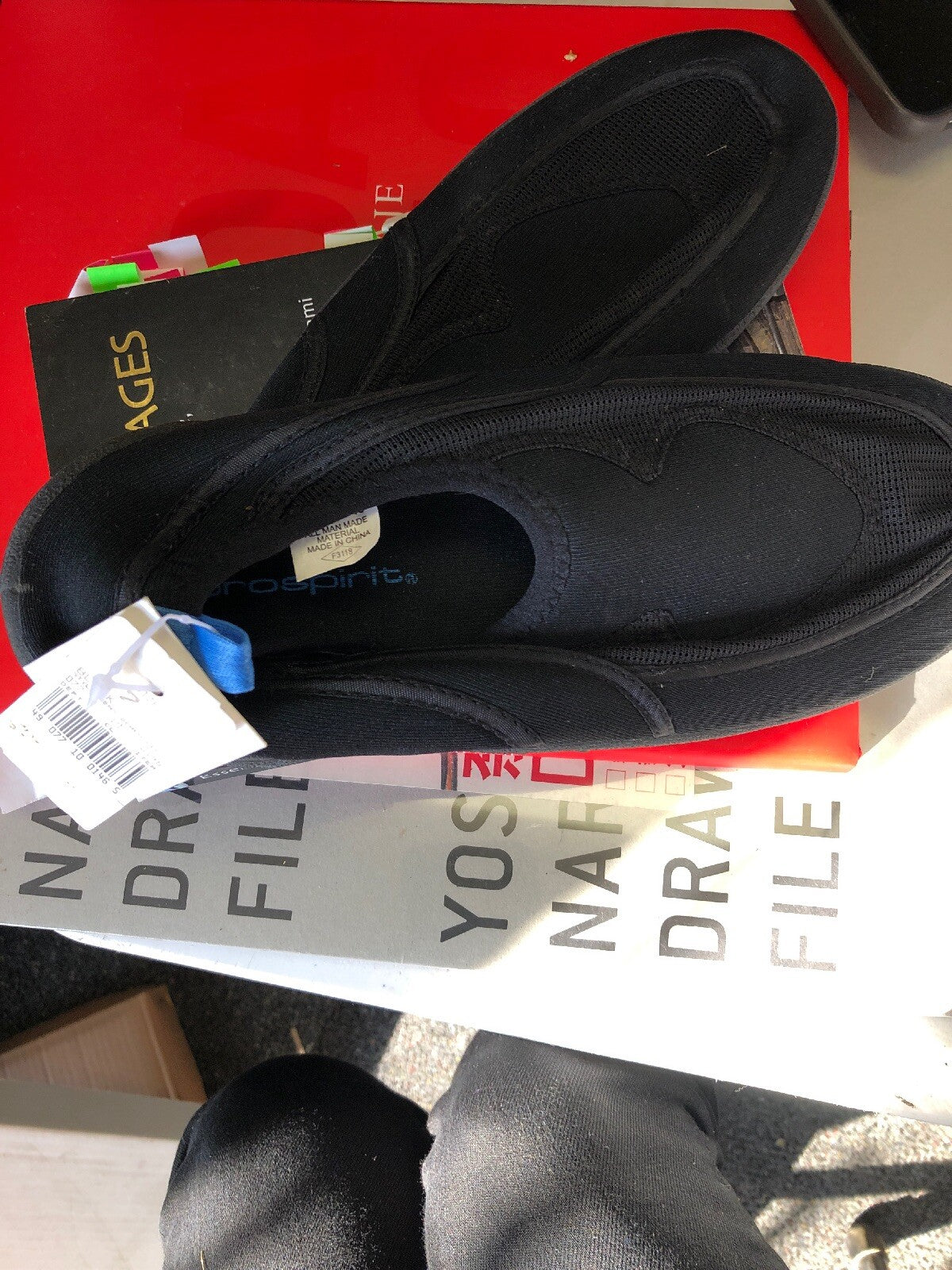 NWT Pro Spirit Men's Pool Water Shoes 7 M Black NEW0