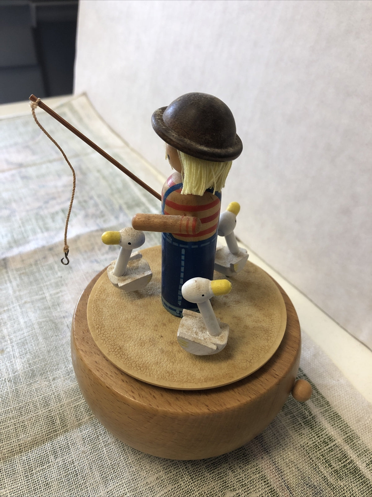 Vintage Schmid Wind Up Music Box Lazy River 271 Made in Japan1