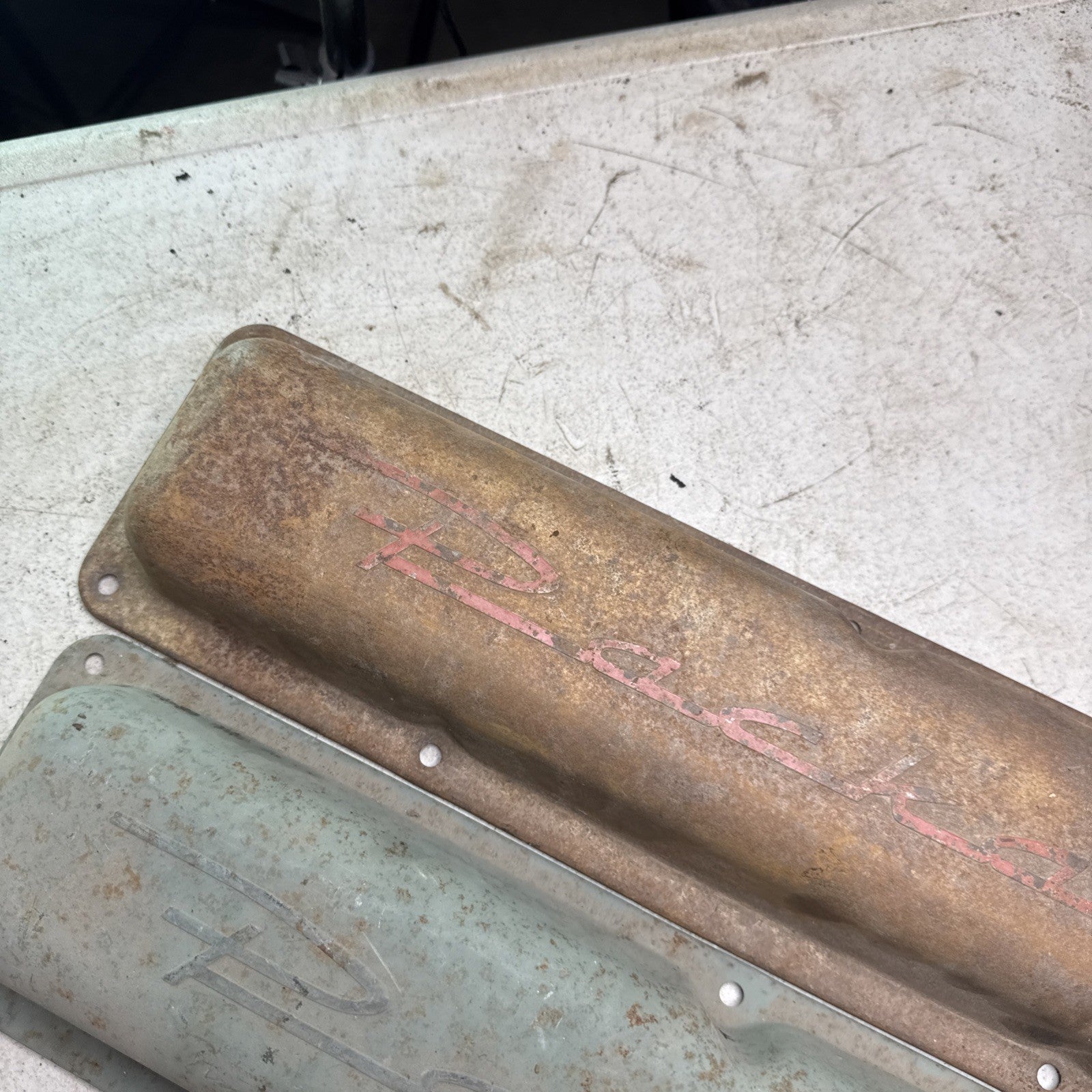 Vintage Packard Valve Cover – Pair – Original – Rat Rod scta1