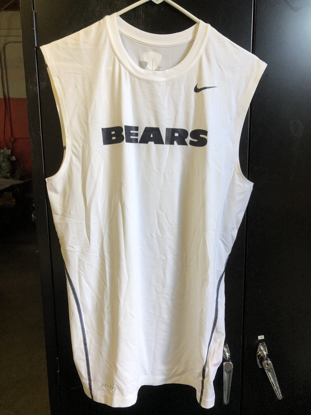 Nike NFL Equipment Chicago Bears Dri-Fit Training Shirt Size 3XL NOS0