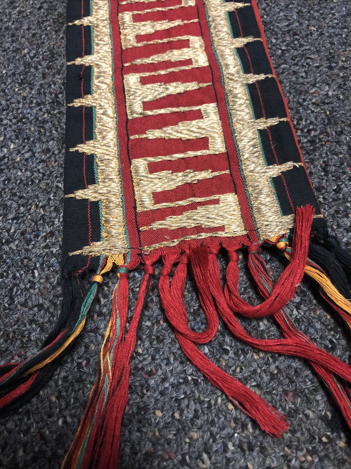 Vintage Indian Hand Embroidered LARGE SCARF 64”1
