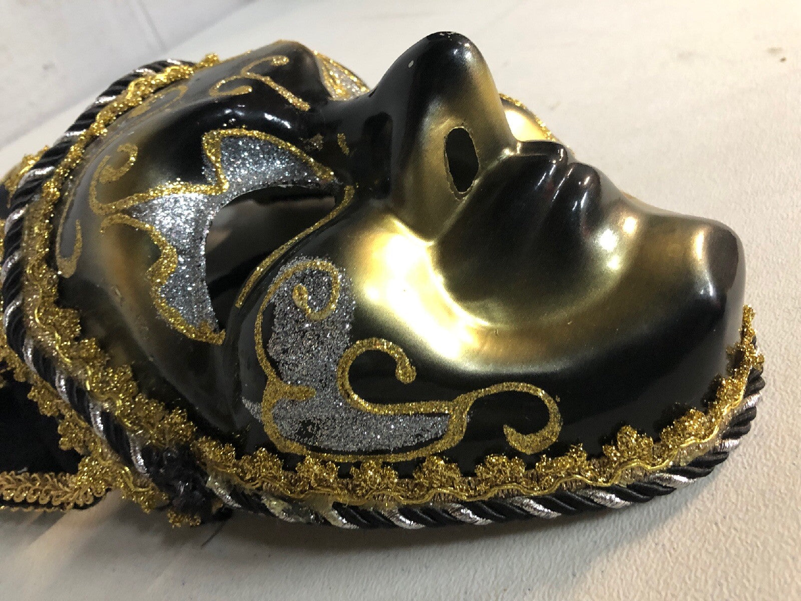 Black mardi gras mask and Gold mardi gras mask, Tie Up Lace In The Back1