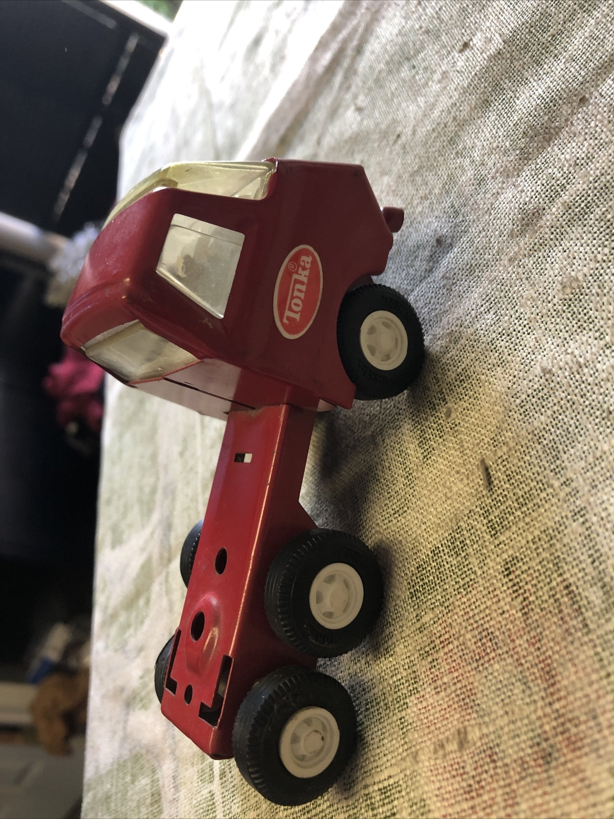 VINTAGE RED TONKA TRUCK2