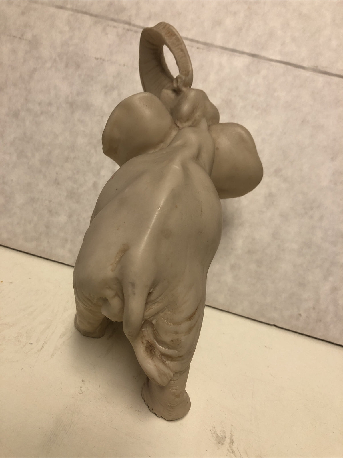 Vintage Elephant Statue Figurine 7”x8”1