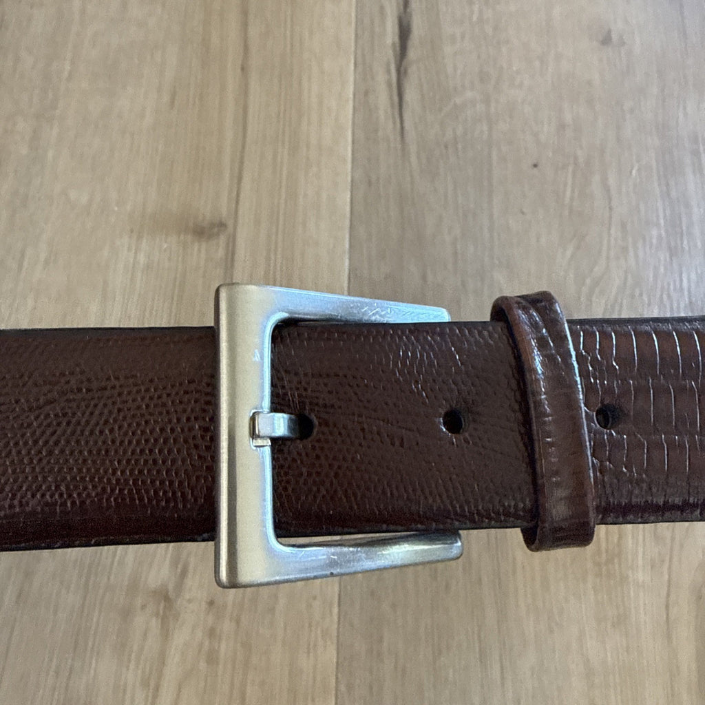 Neiman Marcus Men's Belt Size 40 Genuine Italian Leather Brown 6195-012 Italy1