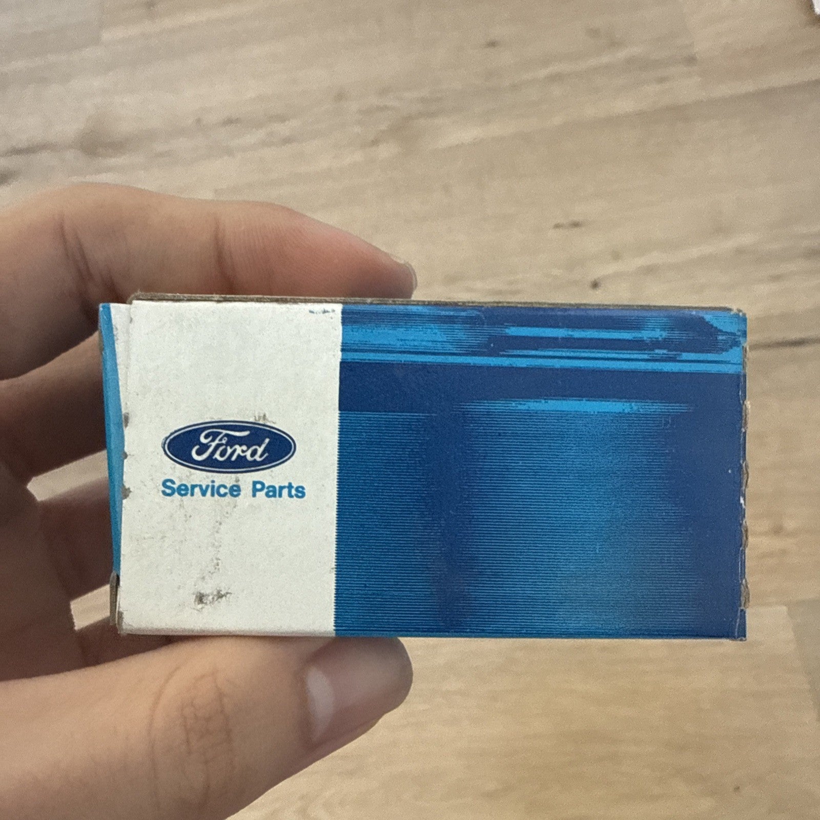 Genuine Ford E7FZ-17K288-A Retainer New Old Stock1