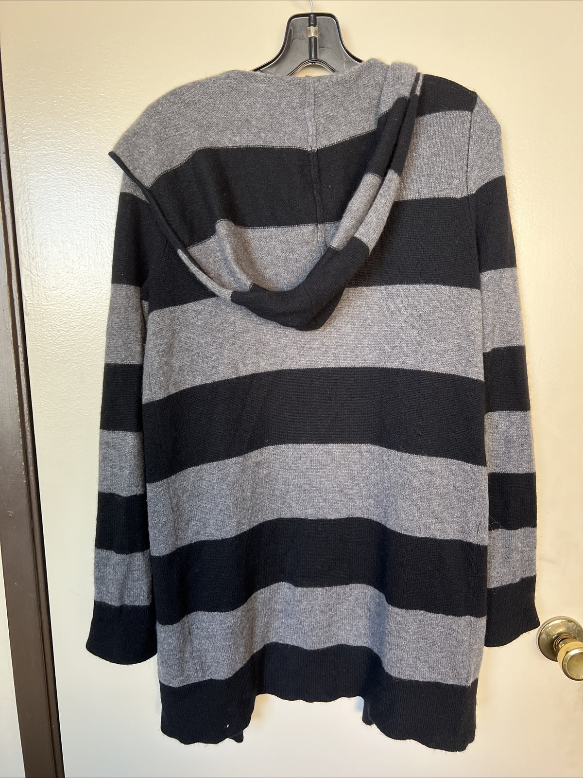 Cashmere By Bloomingdales Women's 100% Cashmere Striped Cardigan Sweater Size S 2