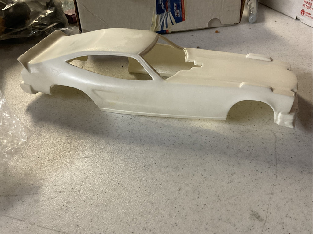 Vintage  Chevy Vega resin body 1/16 Scale9