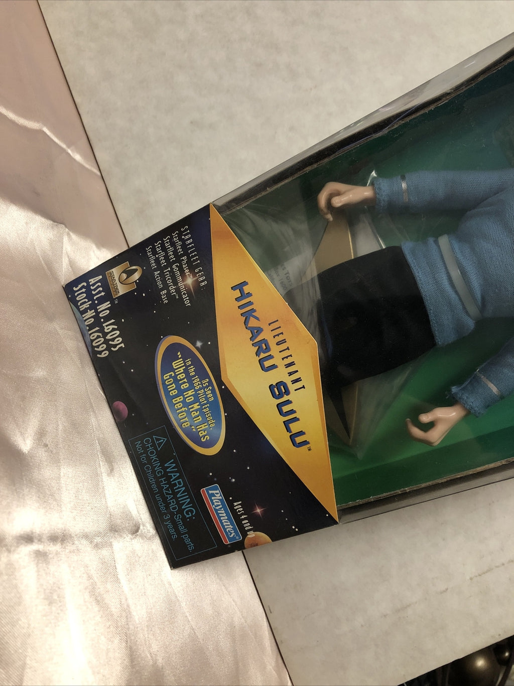 Playmates 1996 Star Trek Collector Edition Hikaru Sulu1
