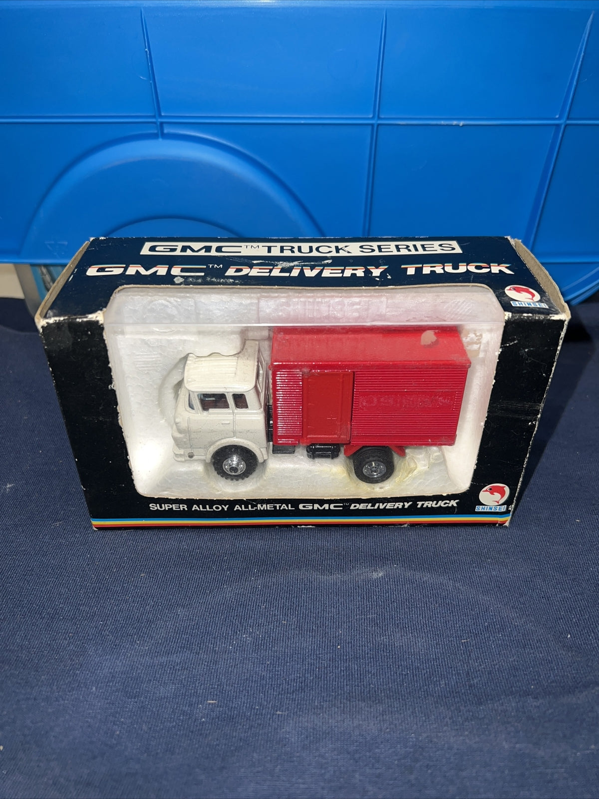  GMC Cabover US Trucking Delivery Truck, Shinsei Mini Power, NOS #42190
