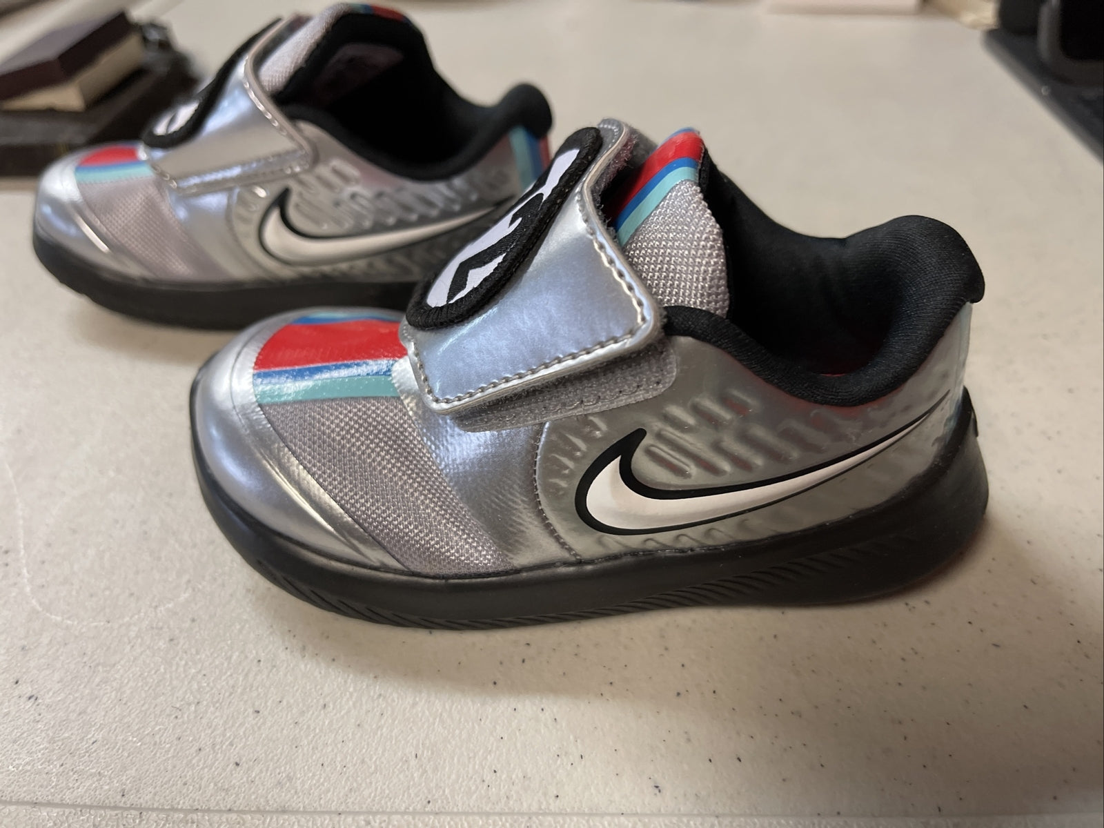 Nike Star Runner Cafe Racer “Metallic Silver” Toddler Size 6c cq4223-0011