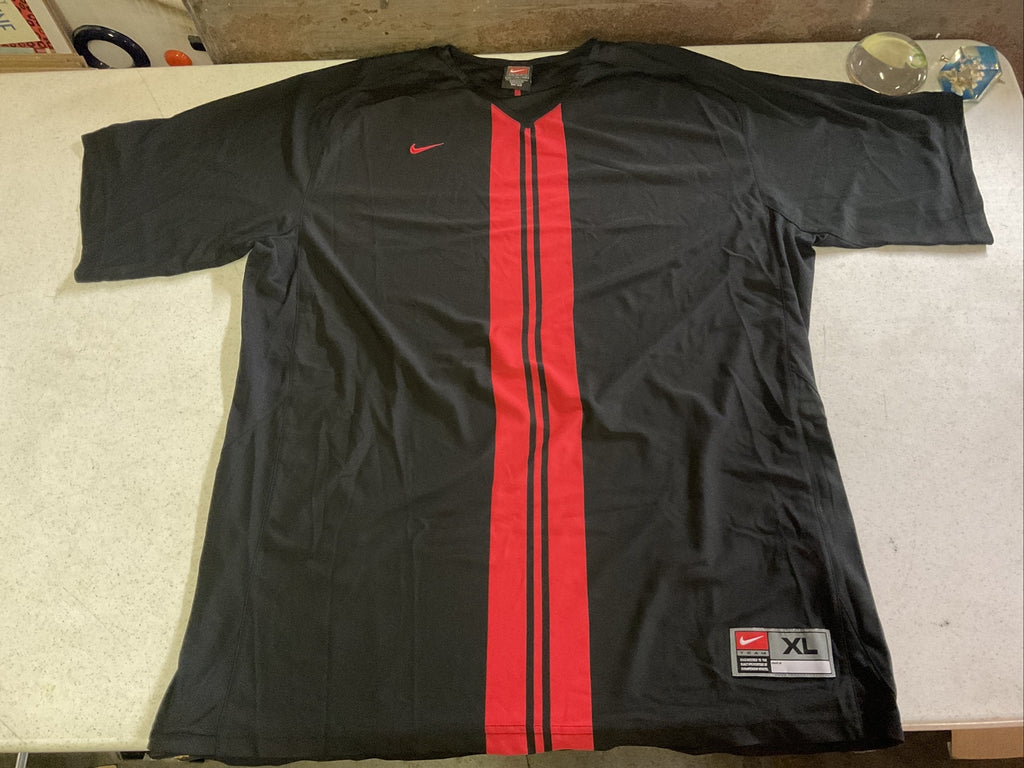Nike Team Training Shirt V-Neck Short Sleeves Size XL0