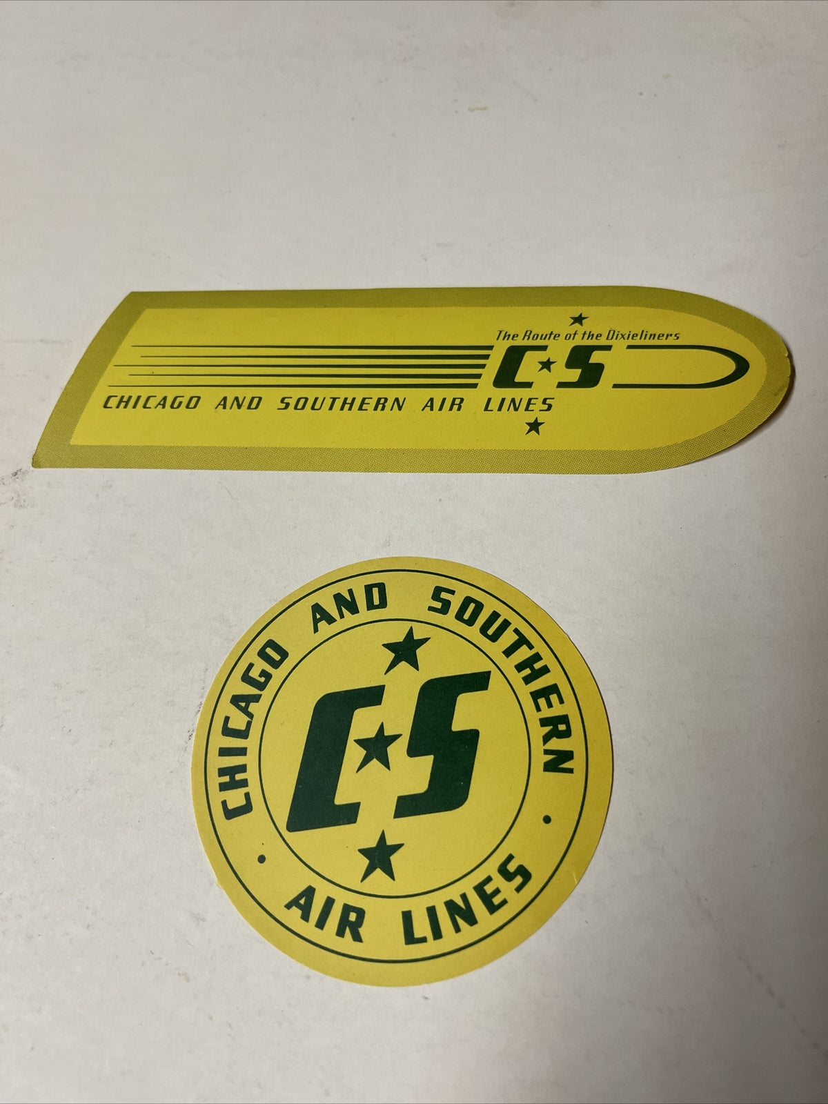 2 Chicago & Southern Airline 1940s ORIGINAL Luggage Baggage Tag Label Sticker0