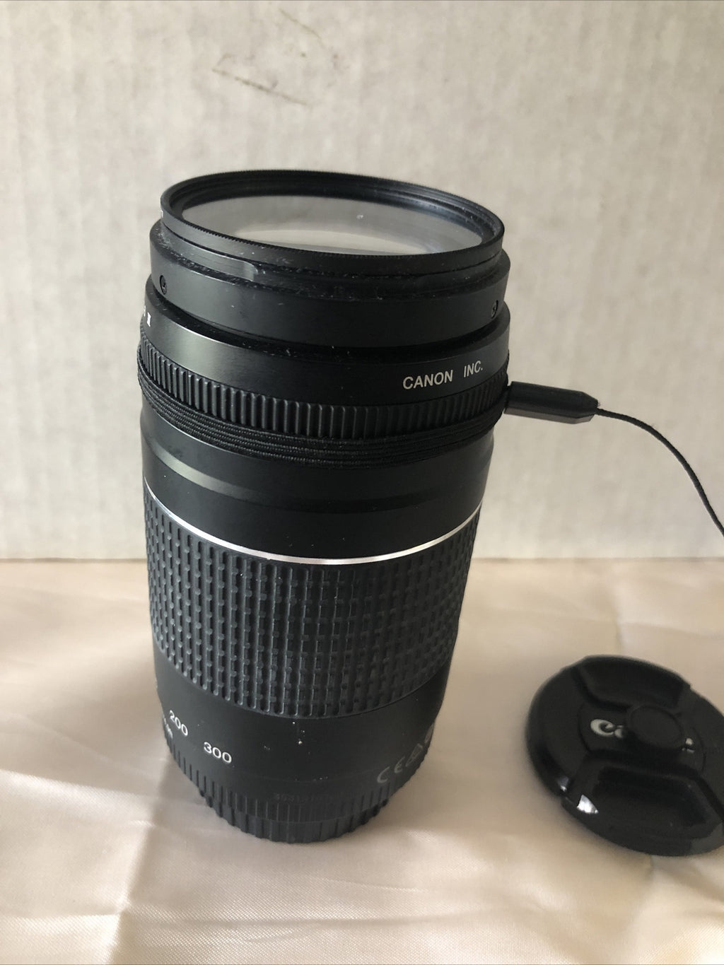 CANON Zoom Lens 75-300mm f/4-5.62
