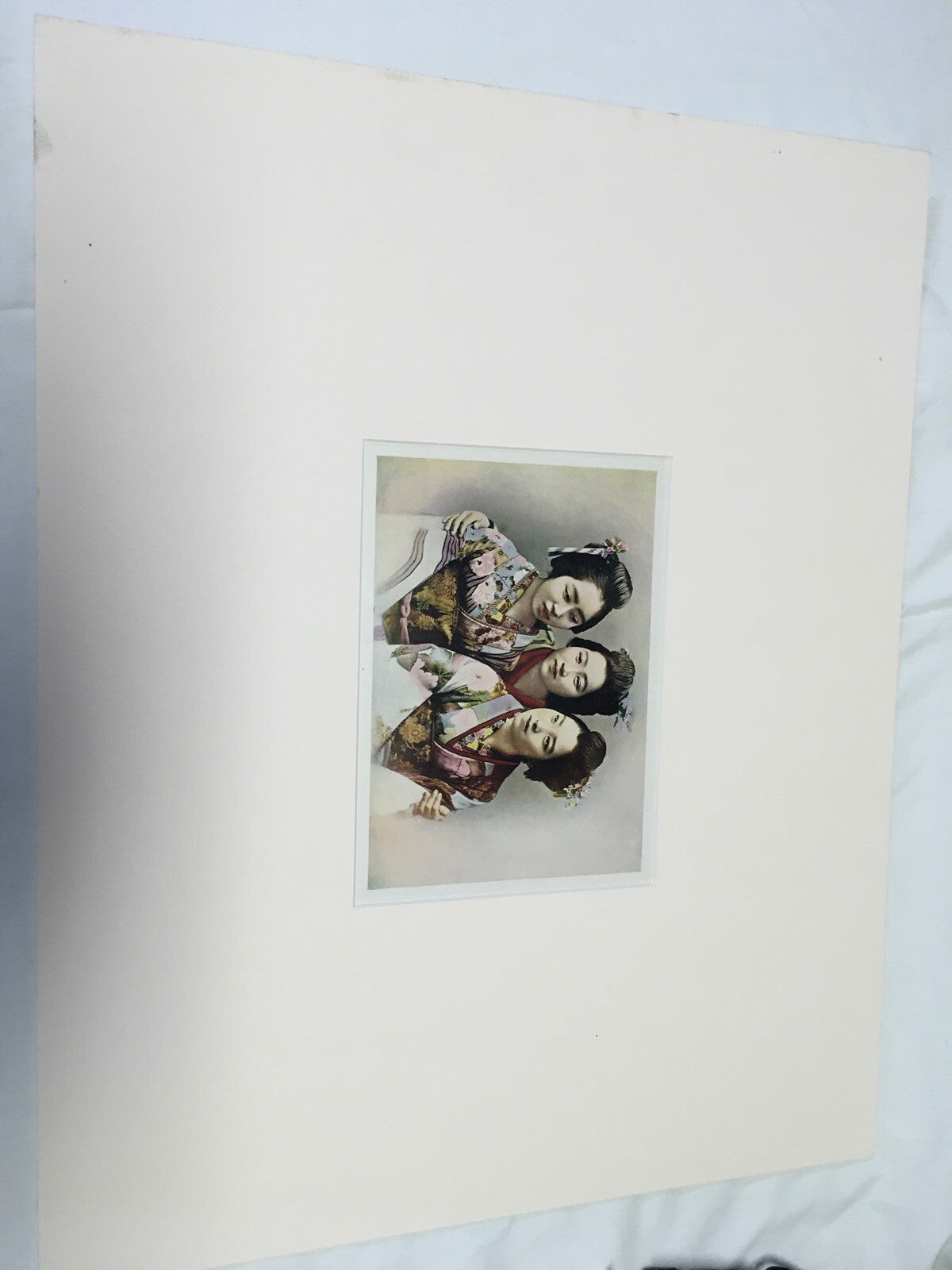 Vintage Asian Art Print , 3 Women In Kimonos2