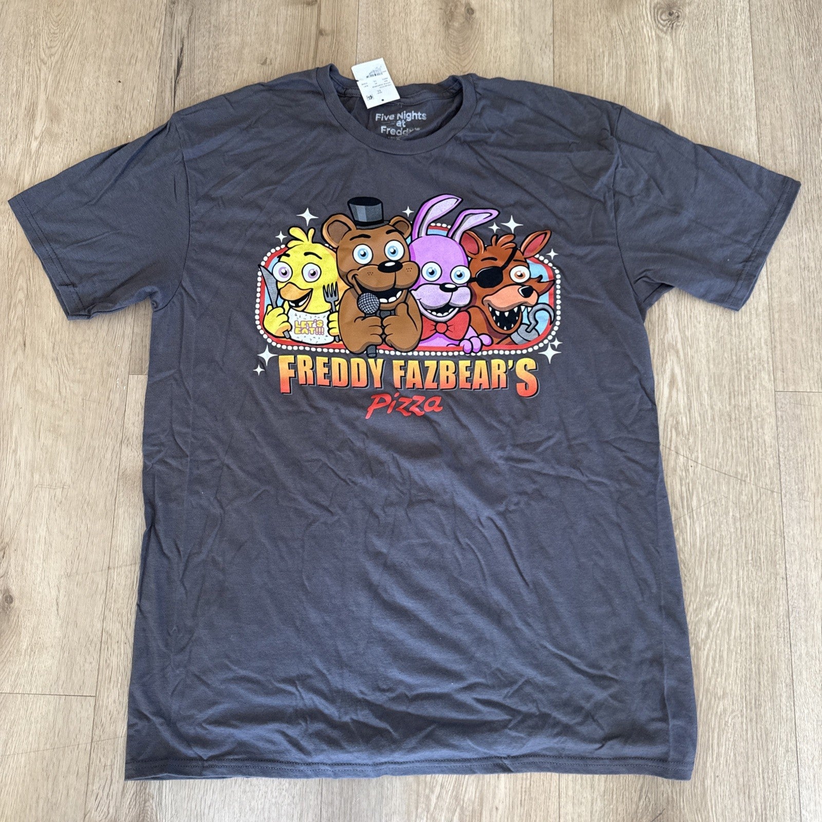 Five Nights at Freddy's Fazbear's Pizza Men's T-Shirt NWT Size XL0