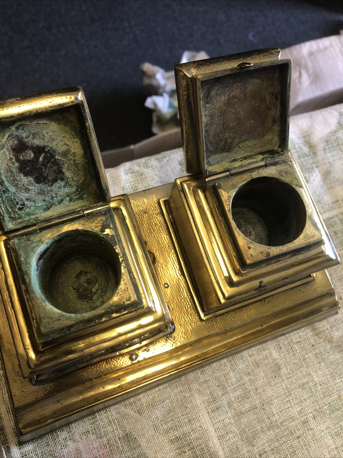 Antique Brass Finish Inkwell2