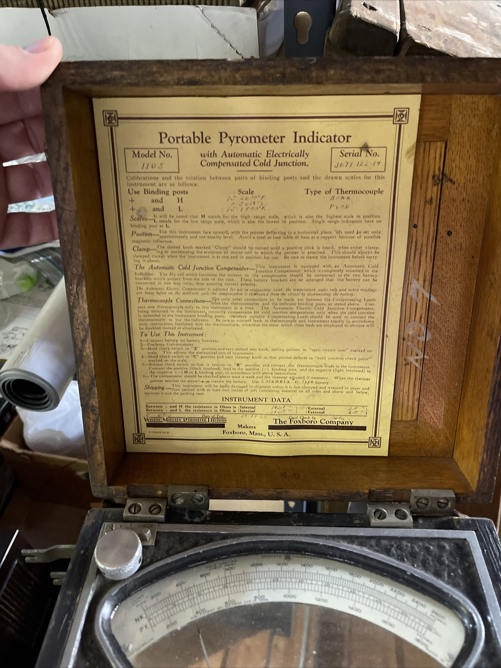 Antique portable Pyrometer indicator With Original Case Wilson maeulen Co. NY1