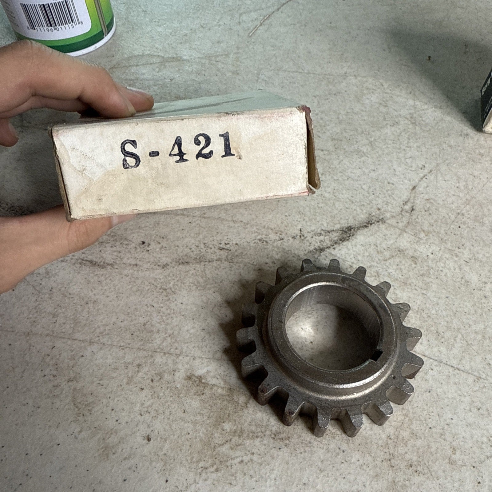 NOS Borg Warner  S-421 Automotive Parts Timing Gear Sprocket Vintage OEM0