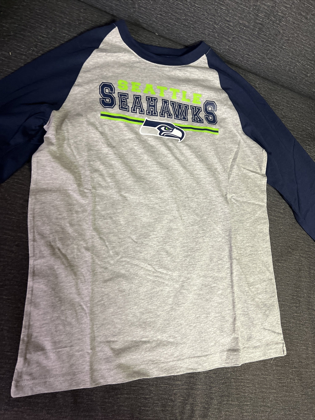 Seattle Seahawks NFL Football Long Sleeve Youth Size 10 Field Line Raglan Tee2
