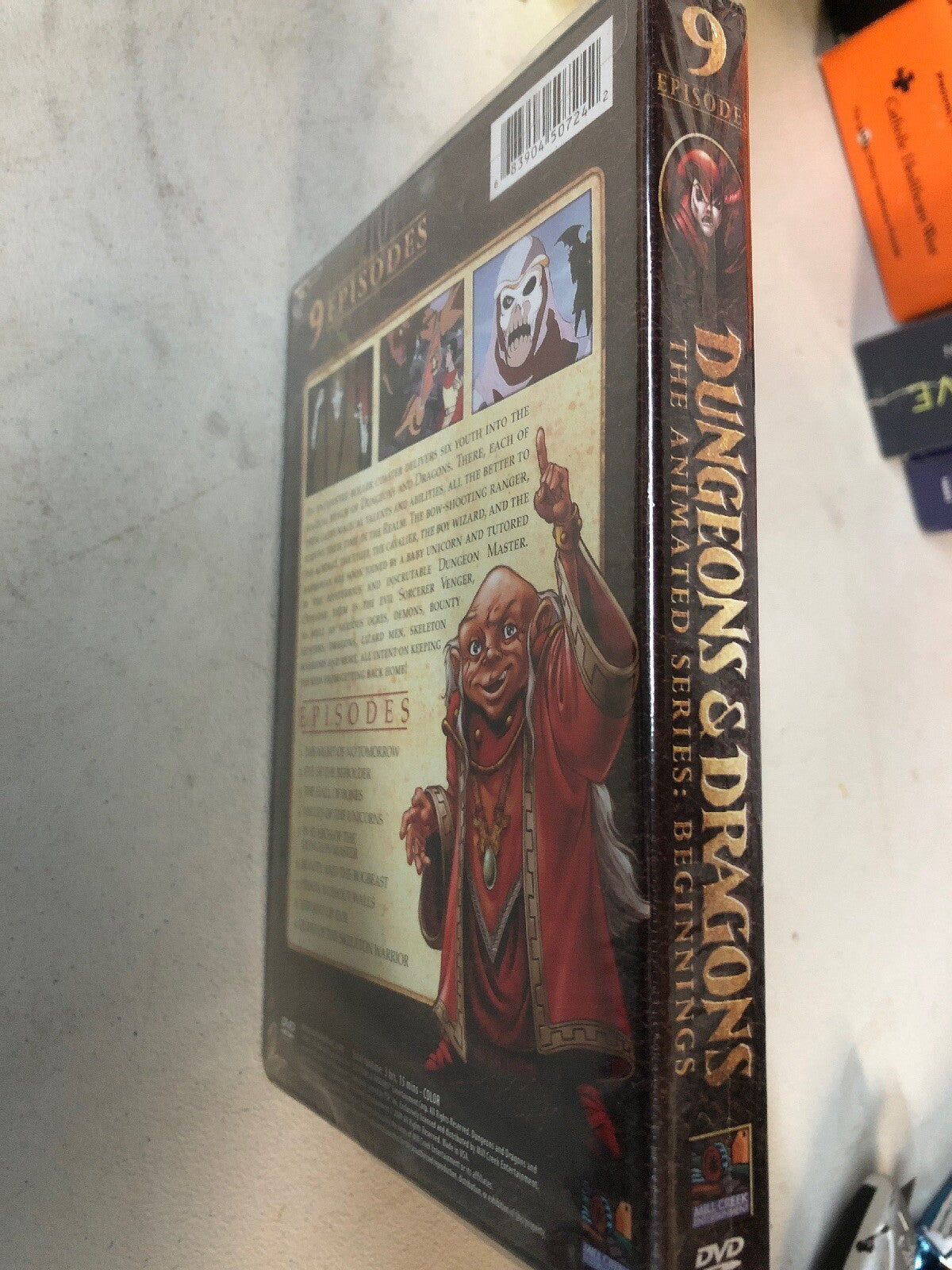 Dungeons & Dragons: The Animated Series DVD ( BEGINNINGS ) 9 Episodes1