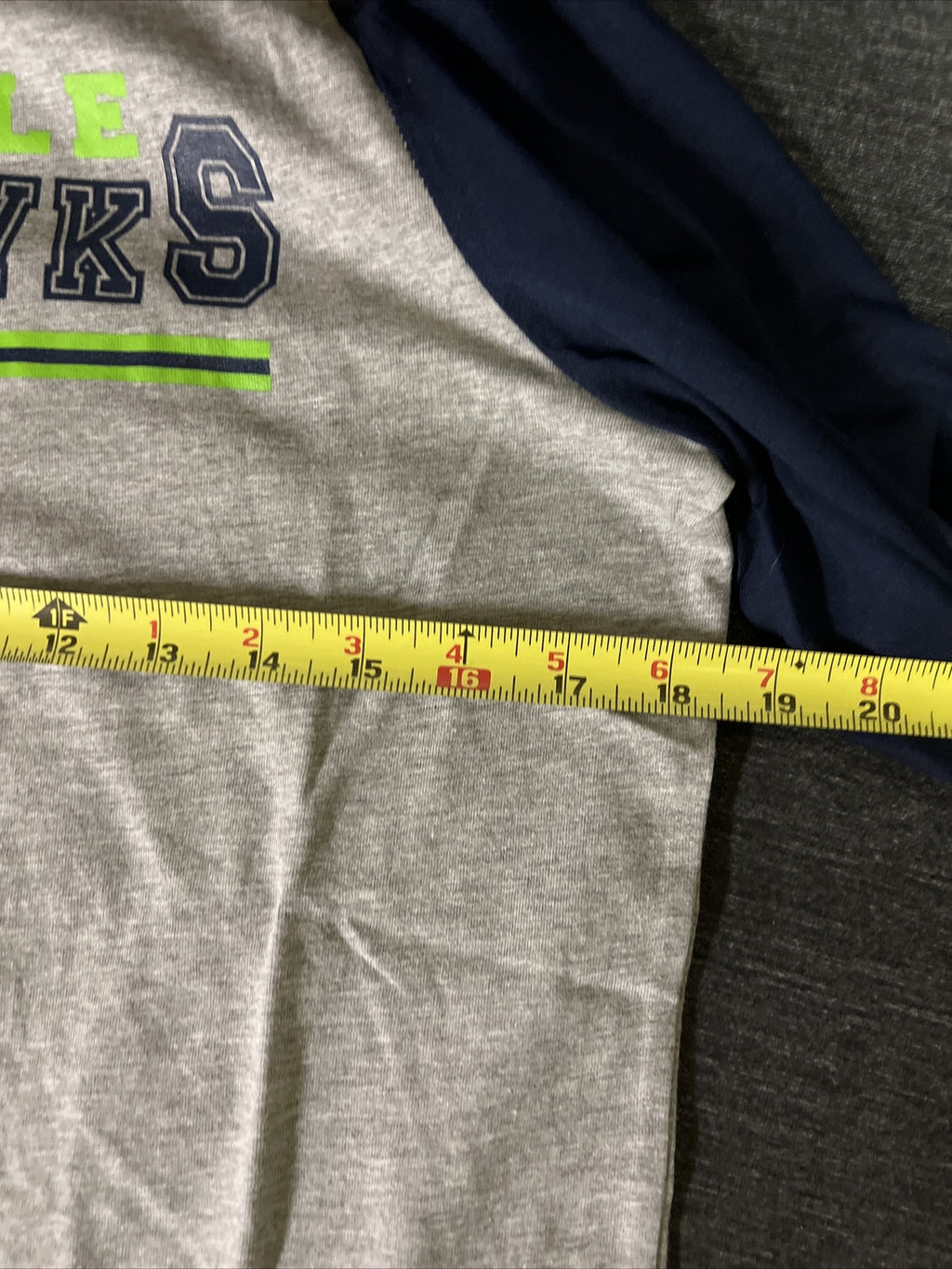 Seattle Seahawks NFL Football Long Sleeve Youth Size 10 Field Line Raglan Tee7