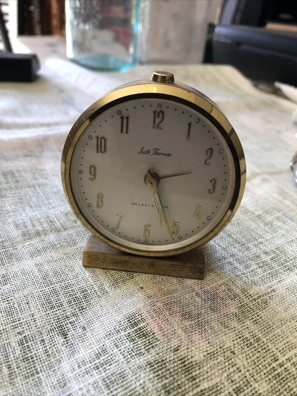 Vintage Seth Thomas Relax - Alarm Clock 2.5”x2.5”1
